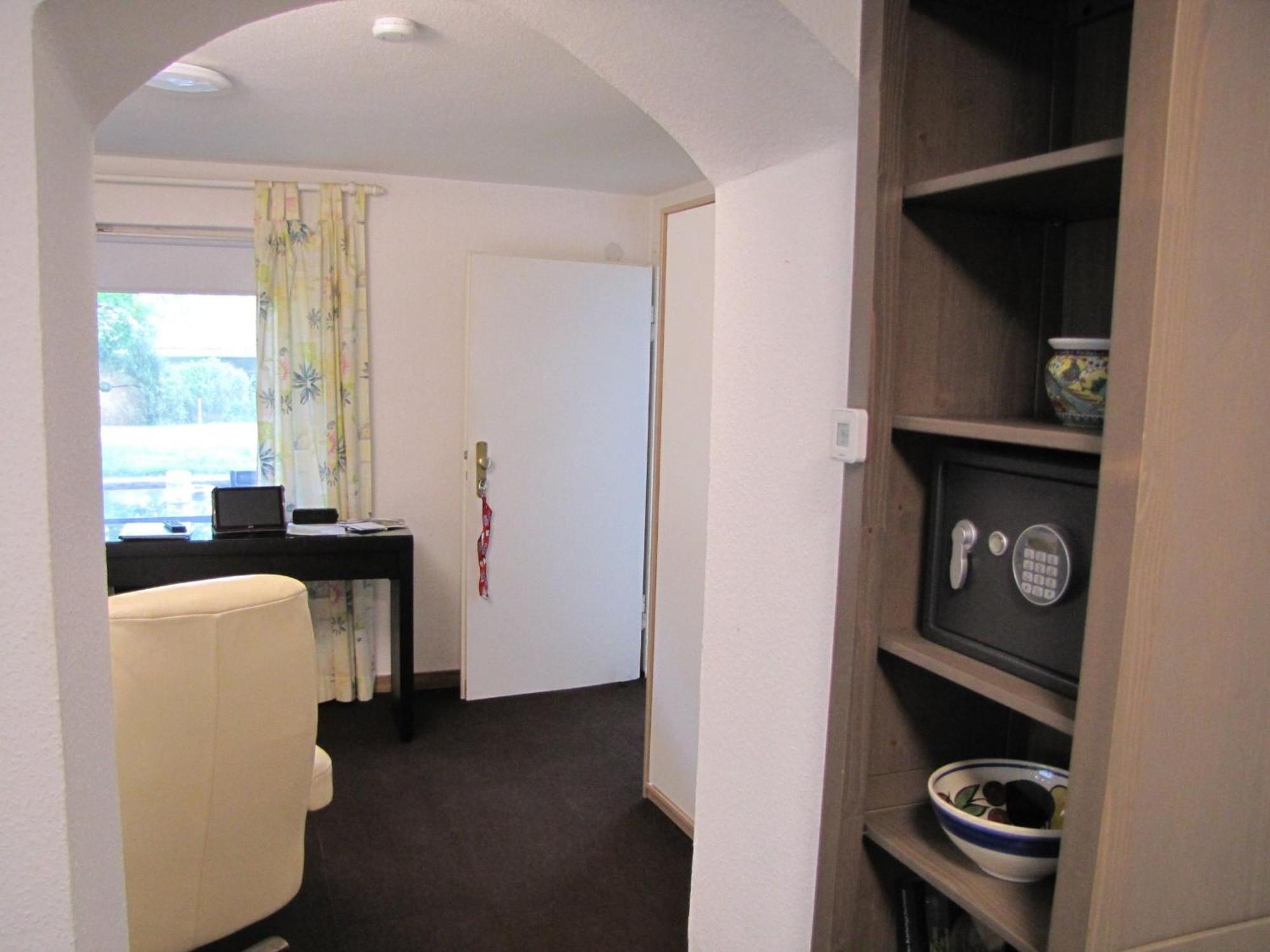 Apartment Hugo37 Am Bergpark Cassel Extérieur photo